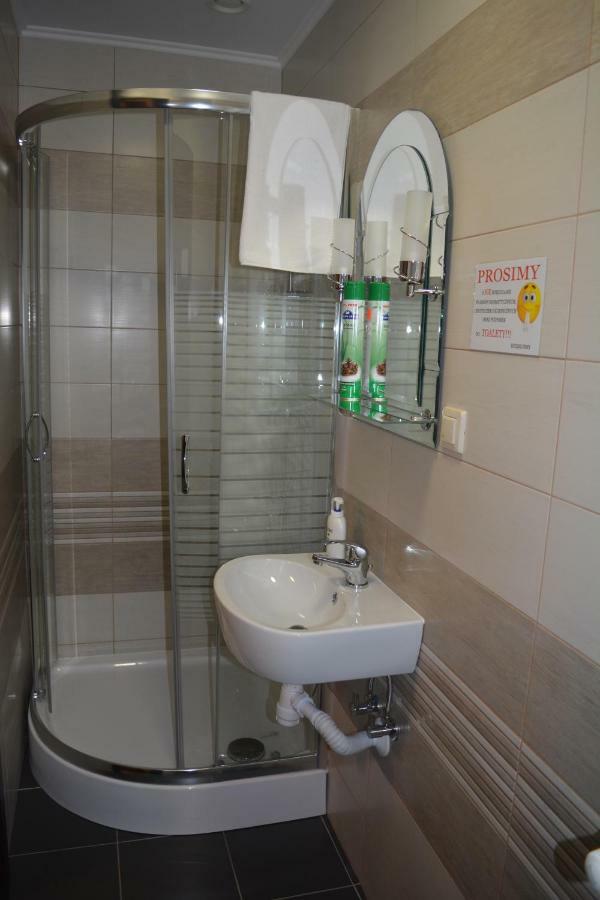 Stronie Śląskie Sieraton Pokoje I Apartament מראה חיצוני תמונה